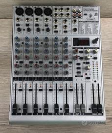Mixer behringer