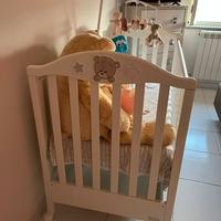 CULLA COMPLETA DI SET E GIOSTRINA MAI UTILIZZATA