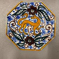 PIATTO FIRMATO GHIRLA CON ANIMALE