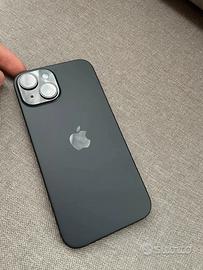 IPHONE 15        256 GB