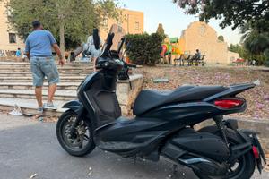 Piaggio Beverly 300 hpe sport