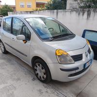 Renault Modus 1.5 dCi 82CV Luxe Dynamique