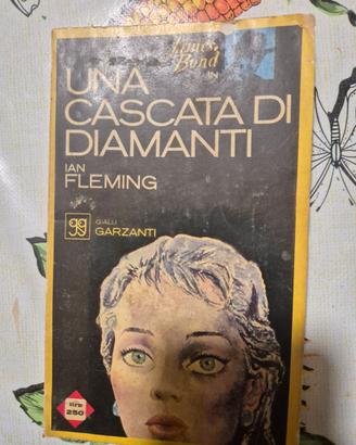 Libro cascata di diamanti