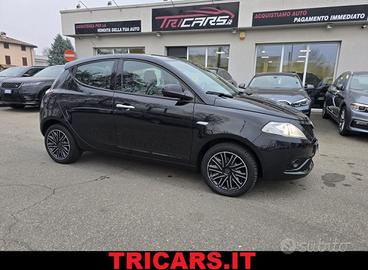 LANCIA Ypsilon 1.2 69 CV 5 porte NEOPATENTATI PE
