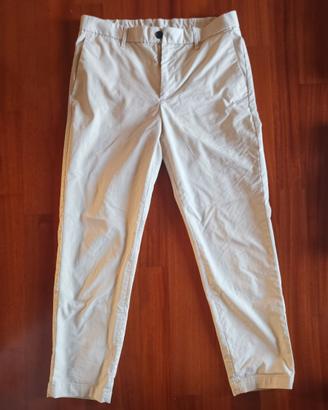 Pantaloni color panna Mango