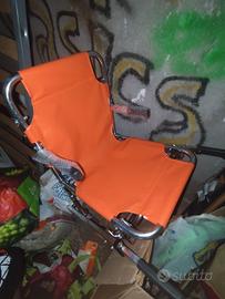 sedia a rotelle e deambulatore 