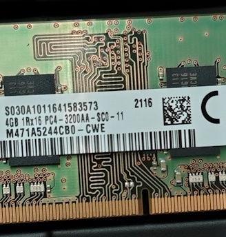 MEMORIA RAM Samsung 4GB DDR4 SODIMM
