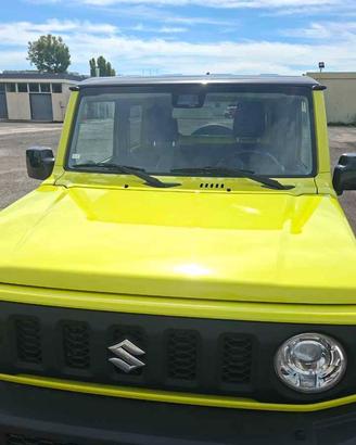 Suzuki Jimnny 4 posti  2/2020  Cambio manuale  