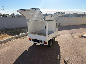 Piaggio Ape 50 Allestito Street Food o Eventi