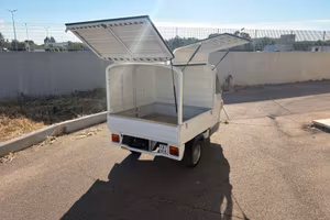 Piaggio Ape 50 Allestito Street Food o Eventi