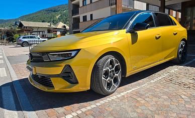OPEL ASTRA ULTIMATE 1.5  TURBO AT8 1.5 C/GARANZ