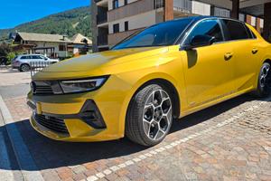 OPEL ASTRA ULTIMATE 1.5 TURBO AT8 1.5 C/GARANZIA