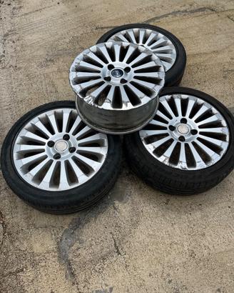 Cerchi lega Ford Fiesta R16