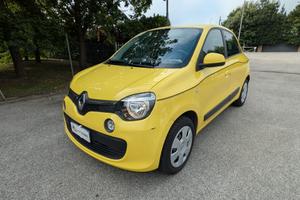 Renault Twingo ZEN 1.0 benzina adatta a neopatenta