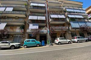 3 LOCALI A ERCOLANO