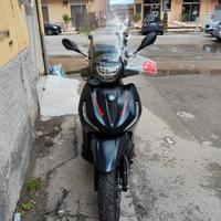 Beverly 400S hpe Limited Edition-Accessoriato