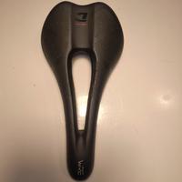 Sella Carbonio Brn Wire