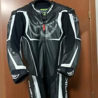 Tuta intera in pelle