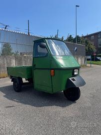 Piaggio APE
