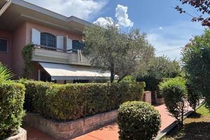 Appartamento di 70 m² con 3 locali e box auto a Ma