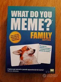 gioco in scatola "what do you meme?"