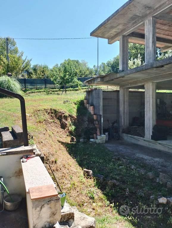 Rustico / Casale di 160 m² a Frosinone - Vista 5