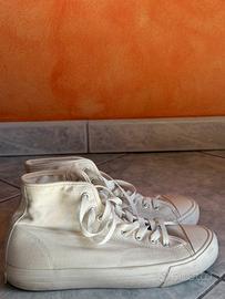 Scarpe in tela