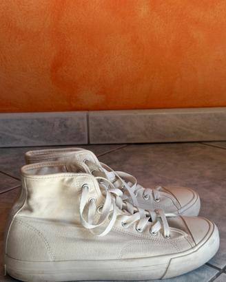 Scarpe in tela