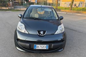 Peugeot 107 1.0 68CV 5p. Sweet Years