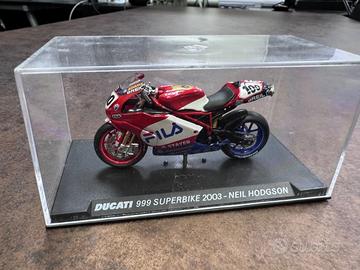 Ducati 999 SBK Neil Hodgson 2003 1/24