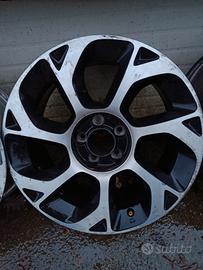 cerchi Fiat r 16 montati su fiat 500L
