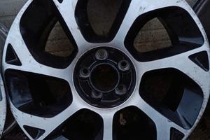 cerchi Fiat r 16 montati su fiat 500L