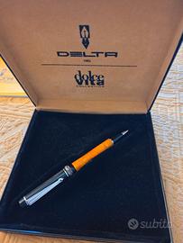 Penna a sfera vintage Delta Dolcevita