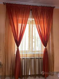 Tenda in Organce Arancione con bastoni
