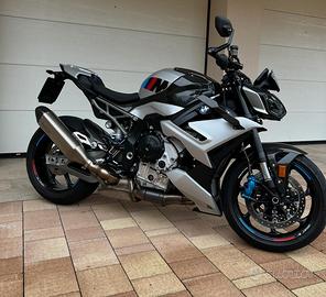 BMW M1000 R Competition