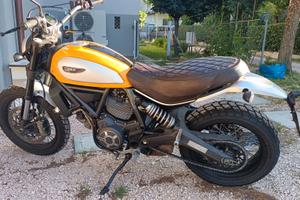 Ducati Scrambler 800 Classic (2015) - 10.000km