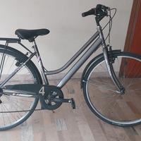 bicicletta da donna  Frejus 28 pollici 
