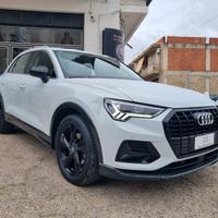 Audi Q3 35 TDI S tronic Business Advanced