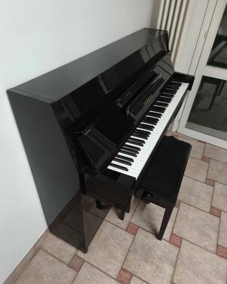 Pianoforte Verticale Yamaha C-109, 3 pedali