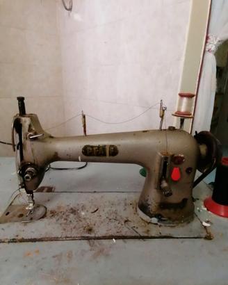 Macchina per cucire industriale Pfaff elettrica