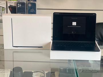 MacBook Air 13" M2 24GB 512GB-Usato Aziendale