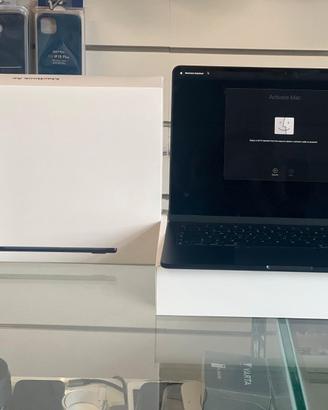 MacBook Air 13" M2 24GB 512GB-Usato Aziendale