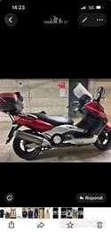 t max