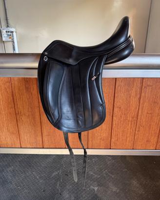 Sella da dressage