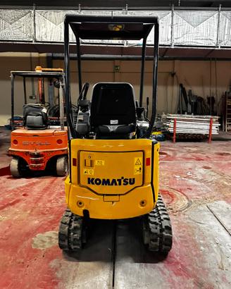 Escavatore Komatsu 16 Ql