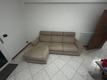 Divano Nuovo CARENO Poltronesofà