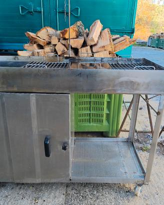 Barbecue usato,come nuovo.