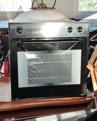 forno da incasso usato marchio Nardi, funzionante.