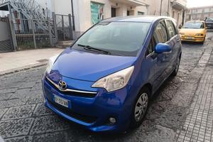 Toyota Verso-s 2012