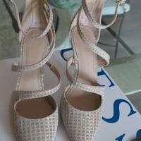 Scarpe GUESS eleganti come nuove